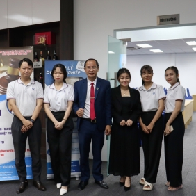 LUẬT SƯ TƯ VẤN