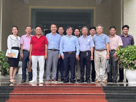 HOẠT ĐỘNG CỘNG ĐỒNG